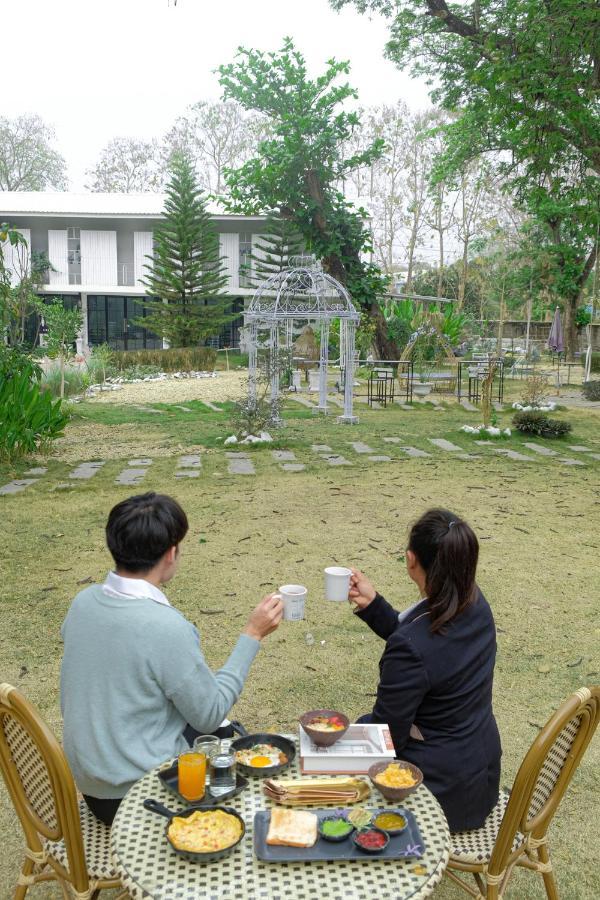 Tree Tara Hotel Lampang Luaran gambar